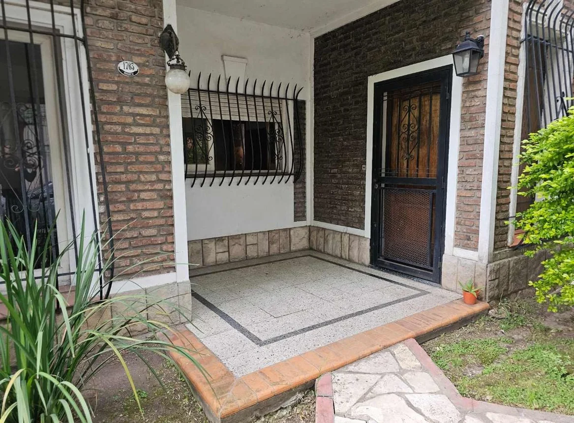 Casa en venta en Castelar, foto 5