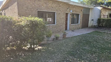 Venta Casa 3 dormitorios y Garage, Shangrilá