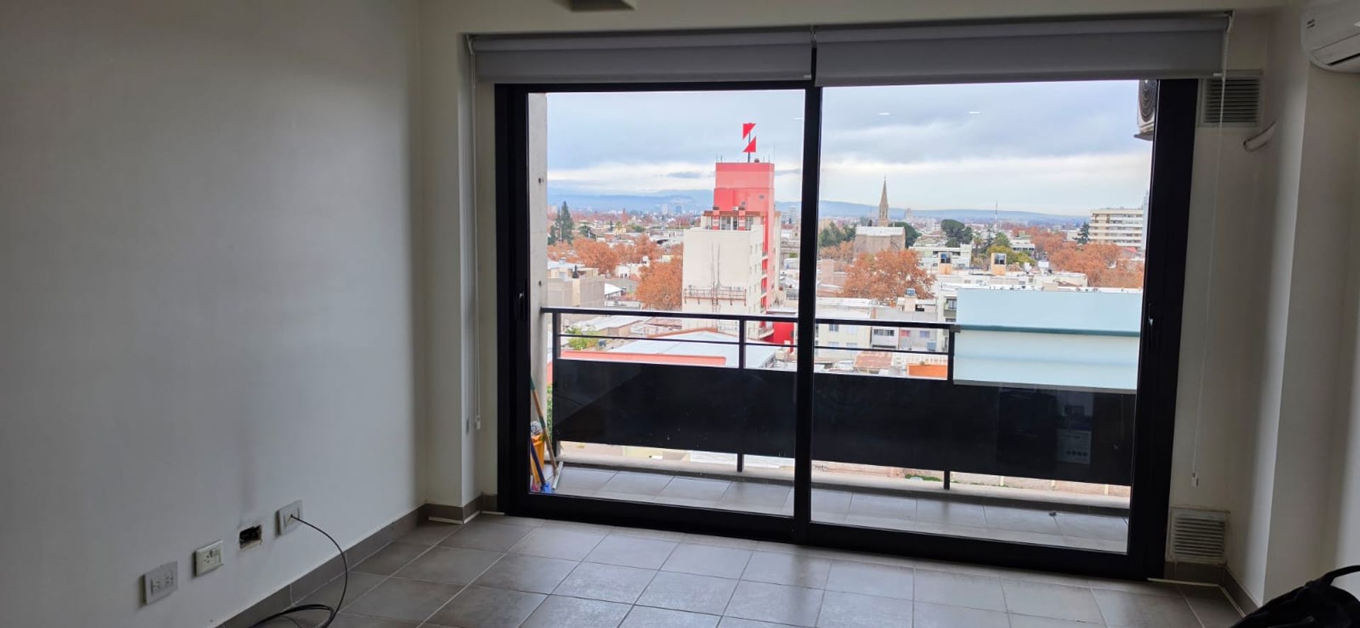 Departamento en Leguizamon Esquina Perito Moreno 425 0