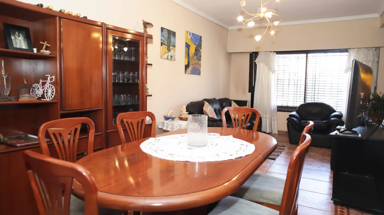 Casa de 4 ambientes en venta en Isidro Casanova, Sarrachaga 5900, foto 2