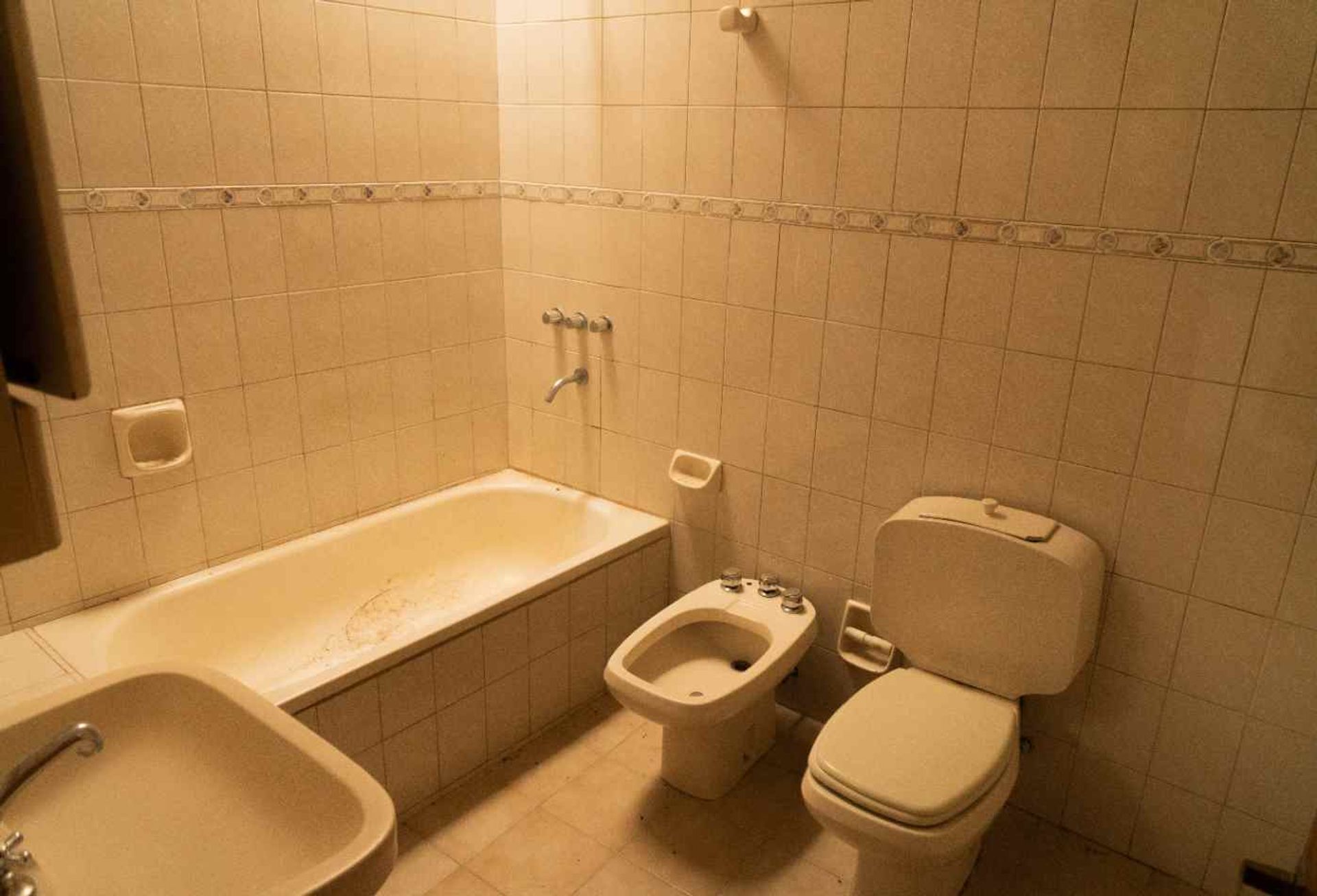 CASA EN VENTA 4 DORMITORIOS ZONA DELMI - foto 13