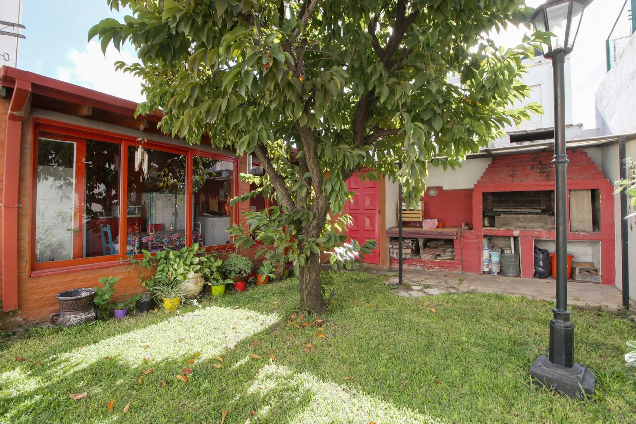 Casa de 4 ambientes en venta en Ramos Mejía, Rawson 0, foto 2