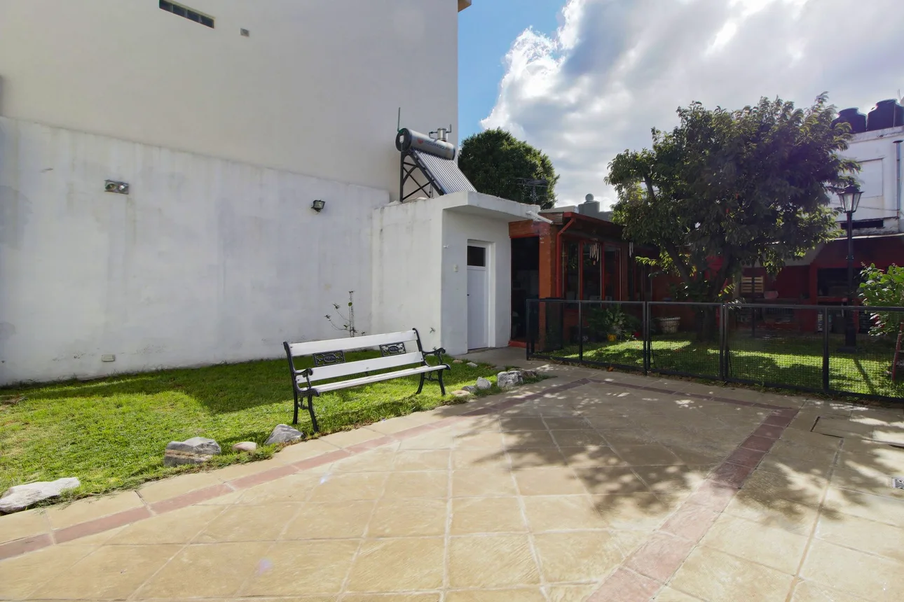 Casa de 4 ambientes en venta en Ramos Mejía, Rawson 0, foto 3