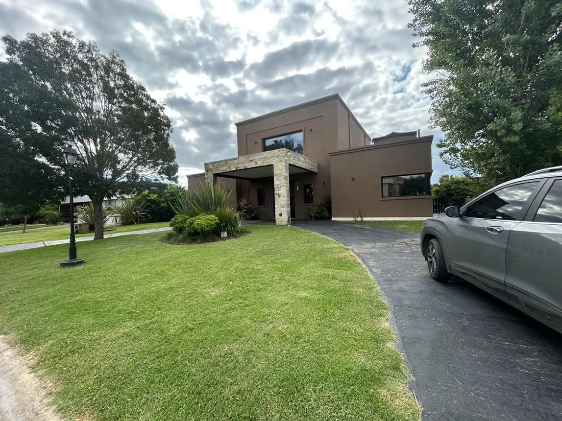 Casa en venta en Canning