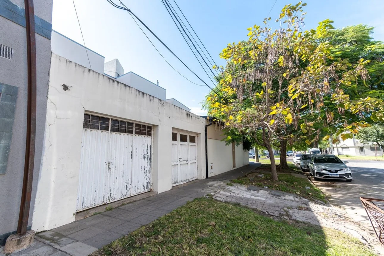 Casa de 7 ambientes en venta en Santa Fe, Avenida General Paz 6000, foto 4