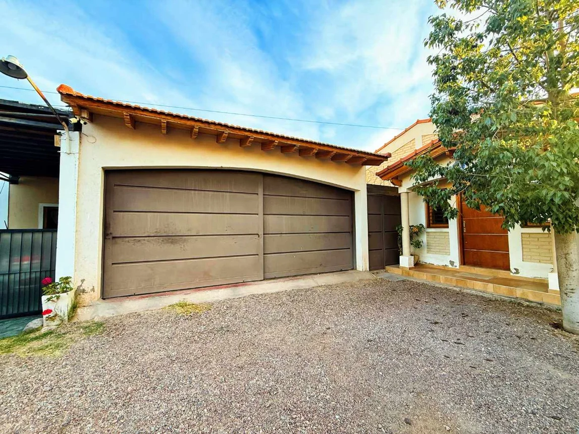 Casa en venta en Guaymallén, foto 3