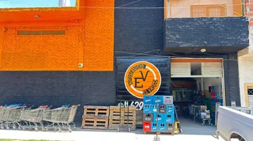 FONDO DE COMERCIO MAYORISTA DE BEBIDAS Y ALIMENTOS