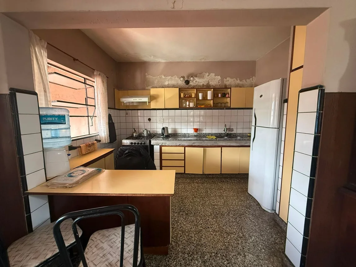 Casa de 4 ambientes en venta en Ezpeleta Este, Avenida San Martín 5400, foto 4