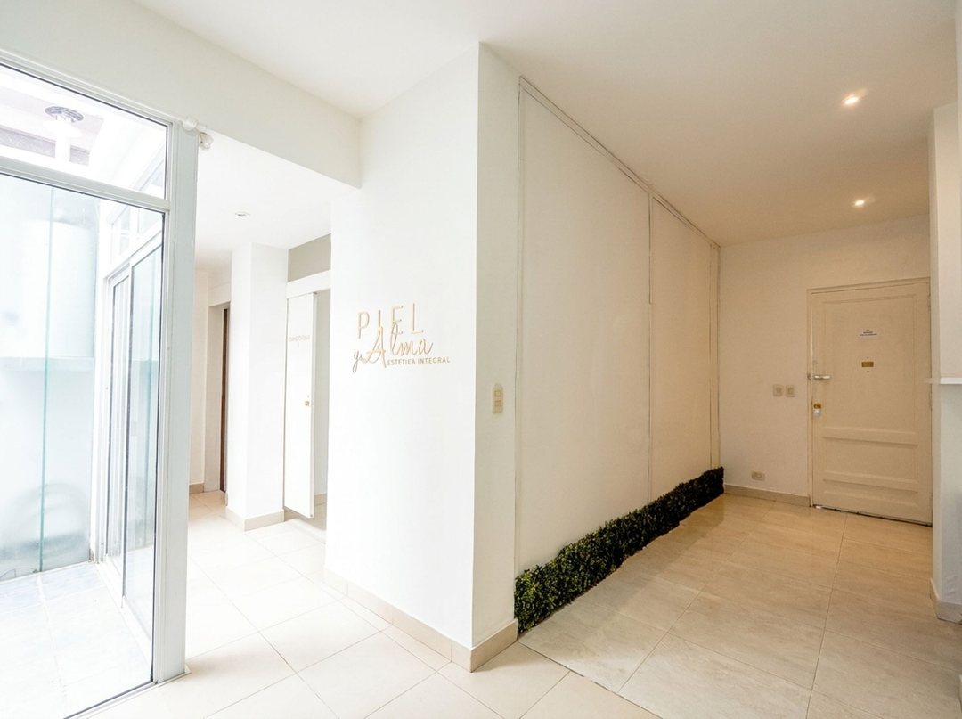 VENTA - PH DE 3 AMB, SIN EXP. CON PATIO EN DEVOTO