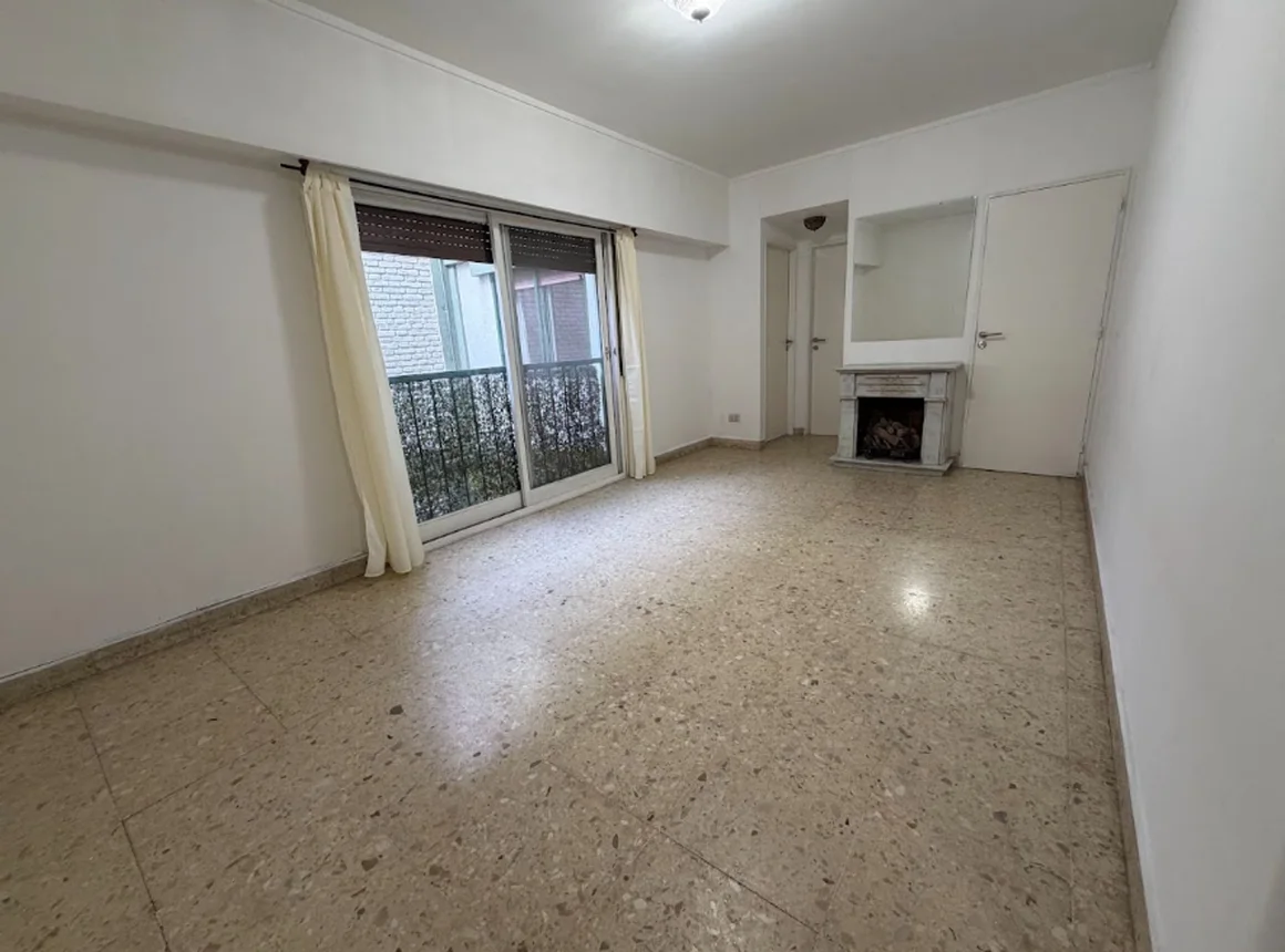 Departamento de 2 ambientes en venta en La Boca, Necochea 600