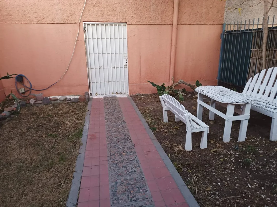 Casa en venta en Guaymallén, foto 3