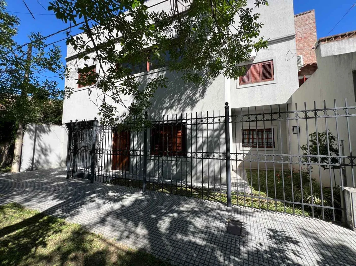 Casa amplia y de categoría en venta en guadalupe, foto 3