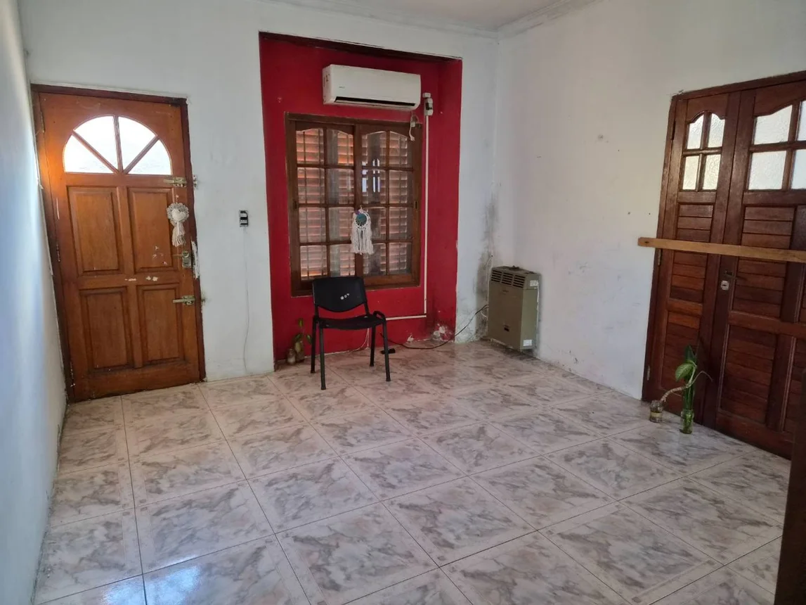Casa en venta en Adrogué, foto 4
