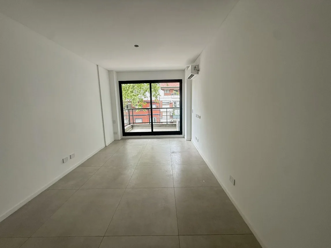 Departamento en alquiler en Villa Crespo, Avenida Juan Bautista Justo 2300, foto 3