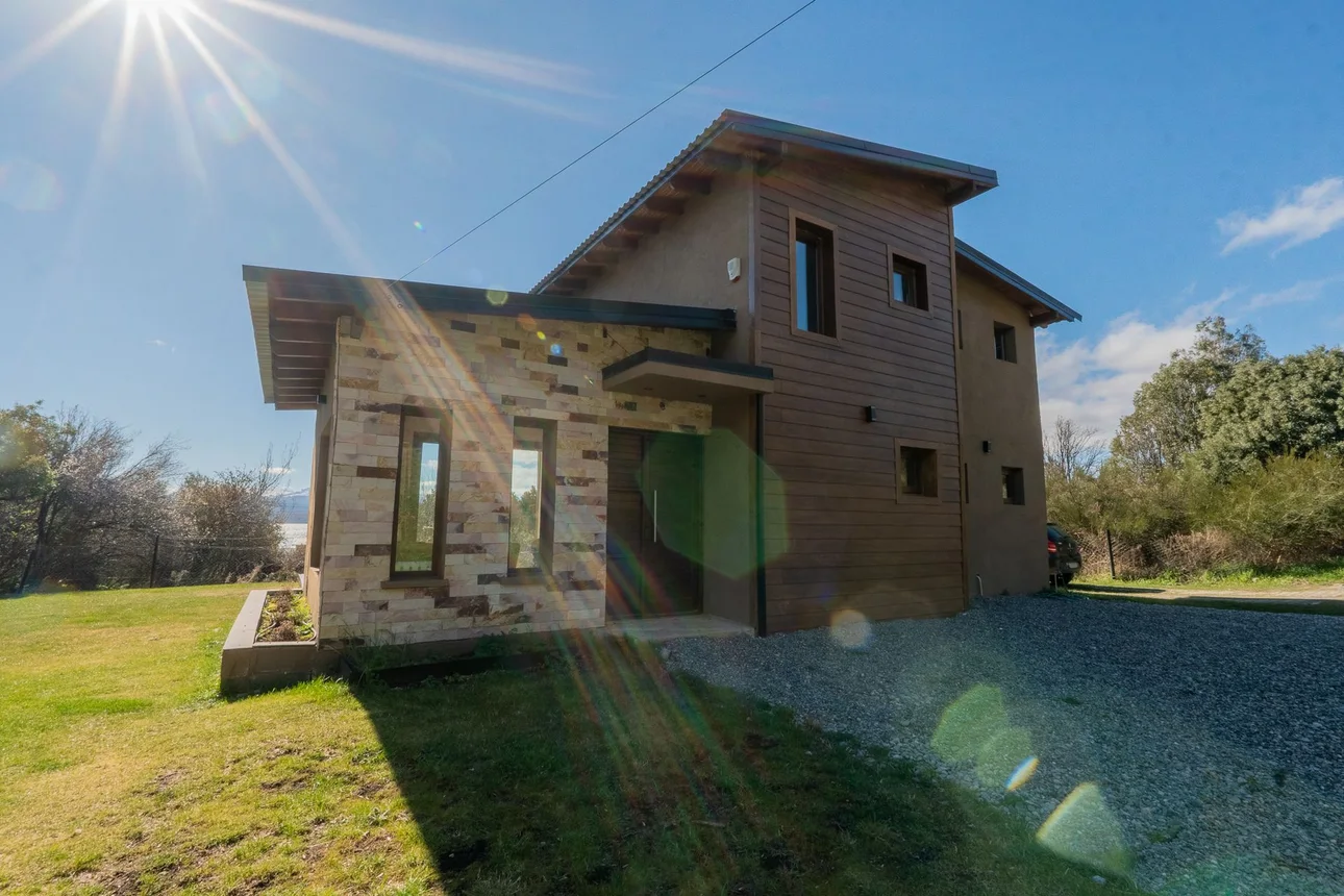 Casa dúplex de 3 ambientes en venta en San Carlos de Bariloche, Comandante Luis Piedrabuena 0, foto 5