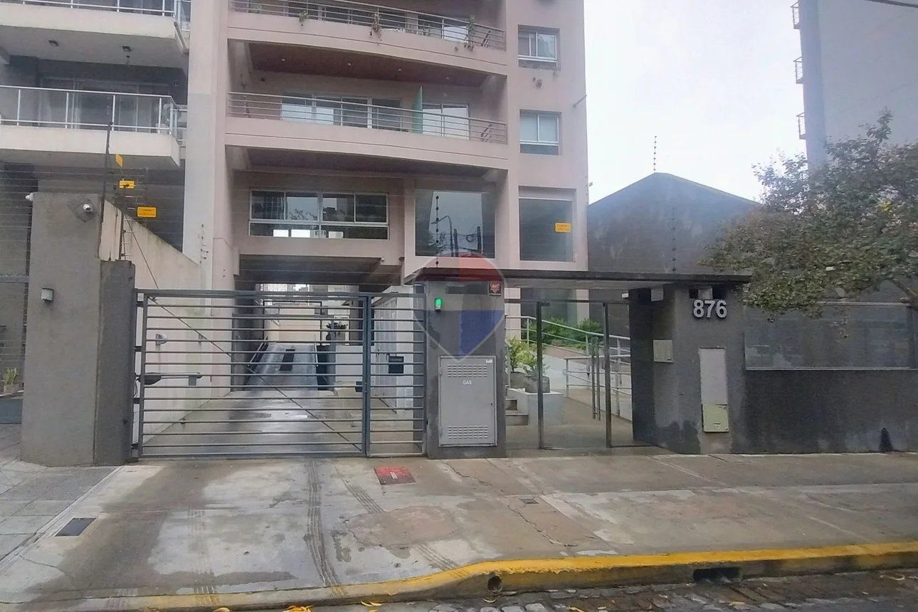 Departamento de 3 ambientes en venta en Quilmes, San Martín 800, foto 2