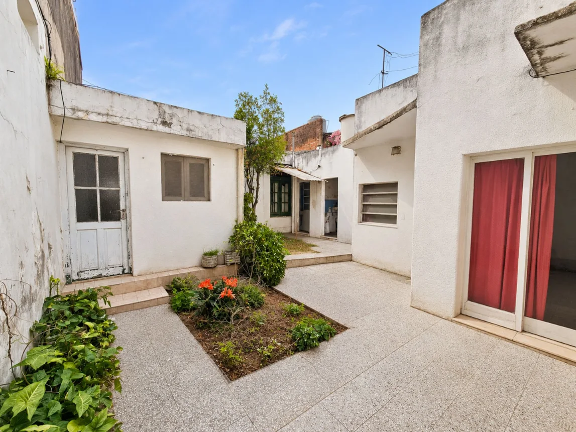 Casa en venta en Agronomía, Gavilán 3900