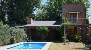 VENTA CASA 3 AMB QUINTA FRANCISCO ALVAREZ AMPLIO