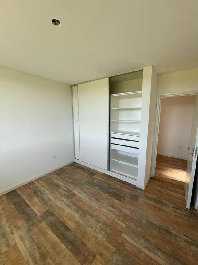 Departamento de 4 ambientes en alquiler en Rosario, Alippi 9200, foto 5