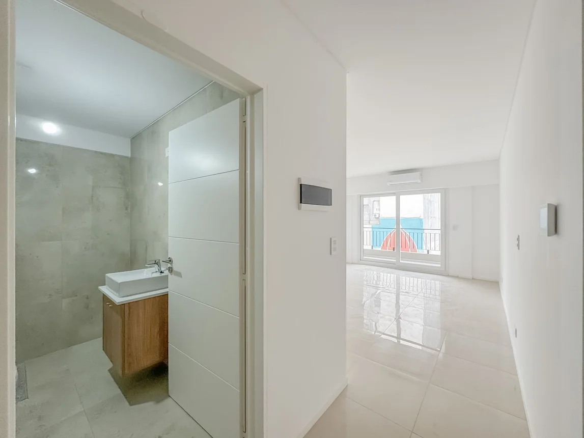 Monoambiente en venta en San Telmo, Bolívar 200