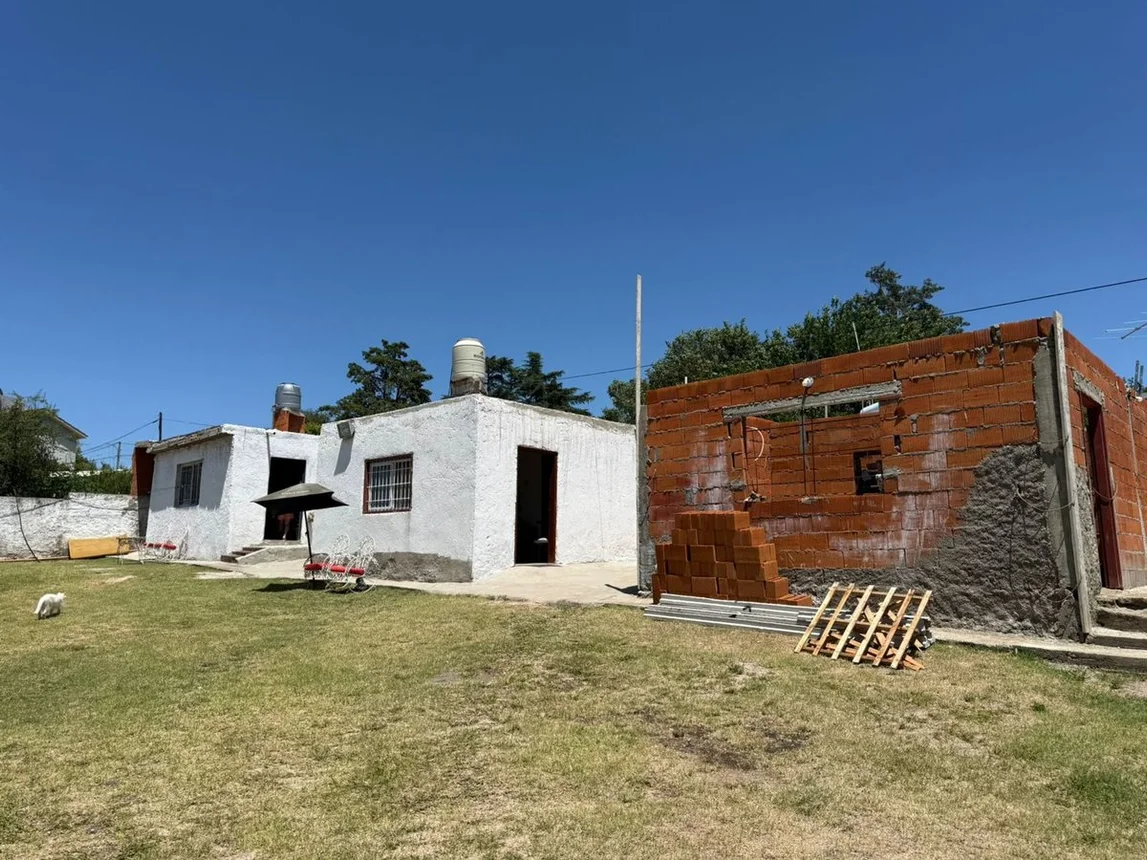 Casa de 6 ambientes en venta en Villa Carlos Paz, La Paz 500, foto 3