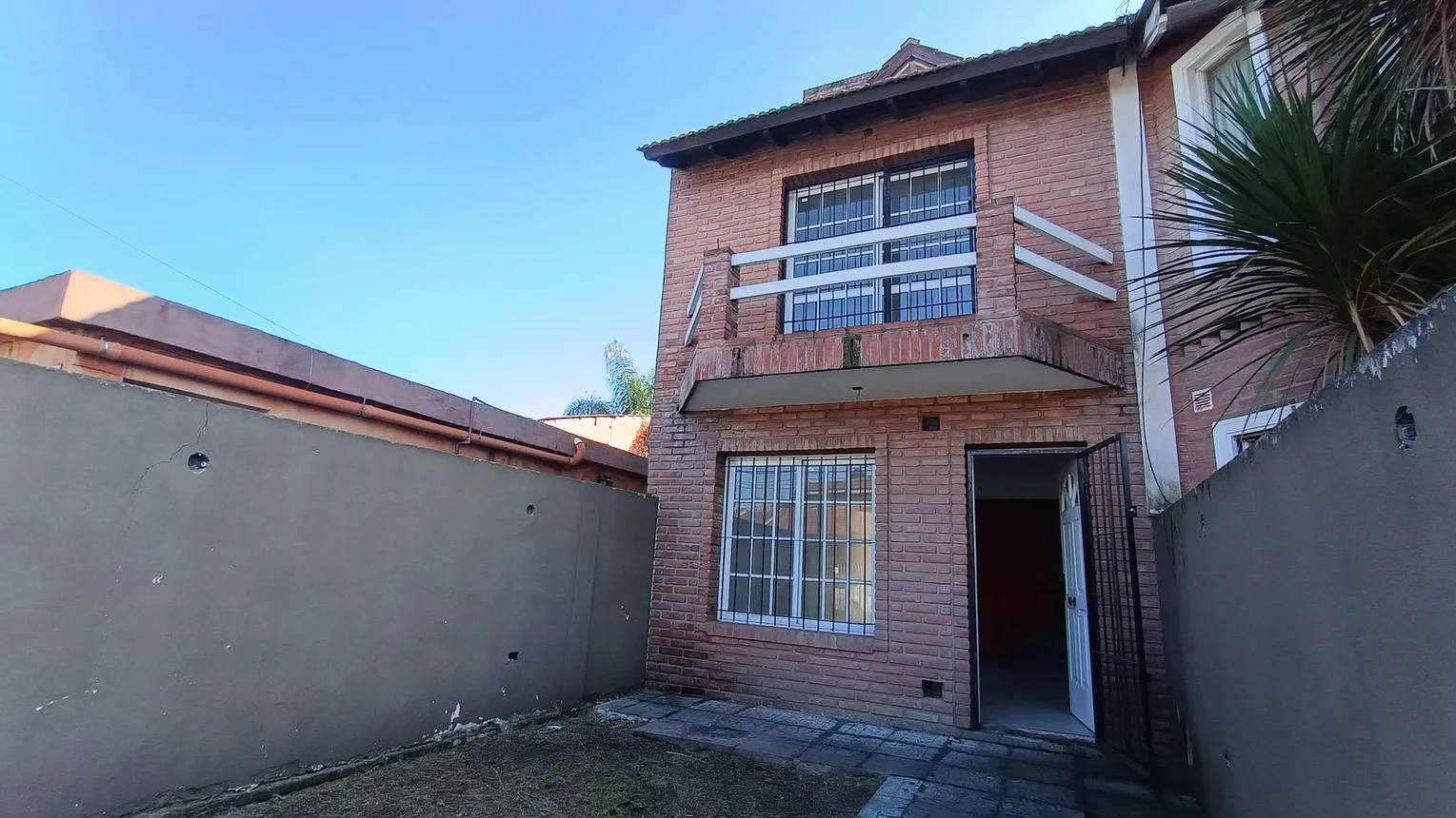 PH en venta en Castelar