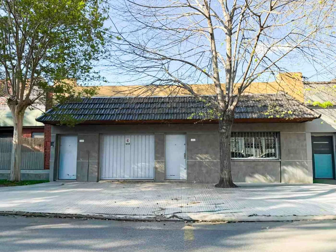 Casa de 5 ambientes en venta en Mataderos, Miralla 1300, foto 3