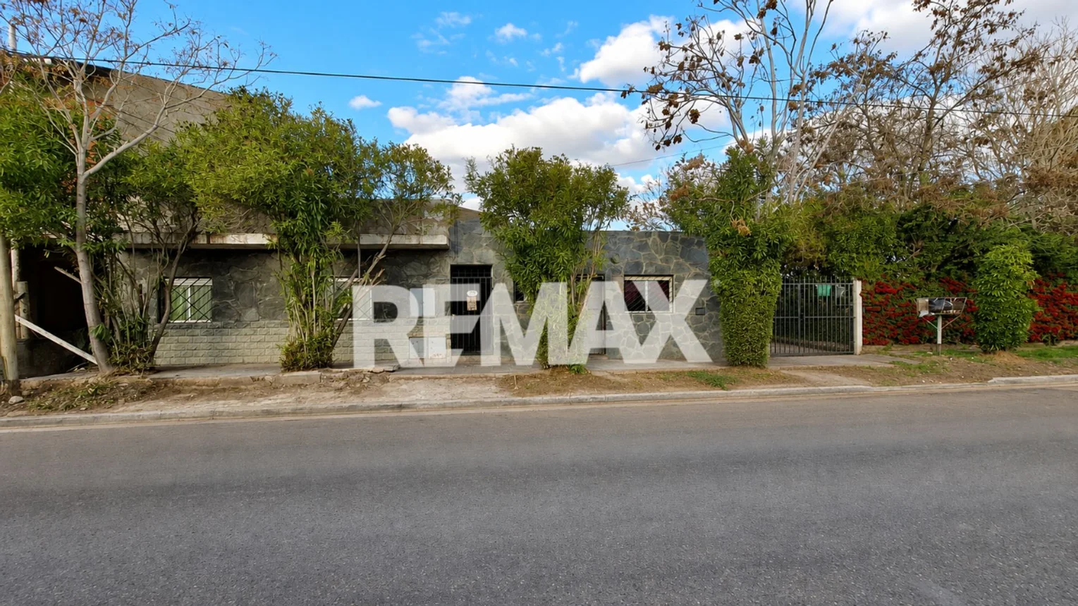 Casa en venta en Neuquén, foto 3