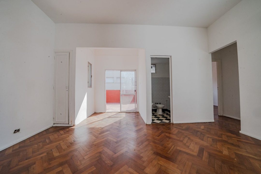VENTA PH 4 AMBIENTES BALVANERA