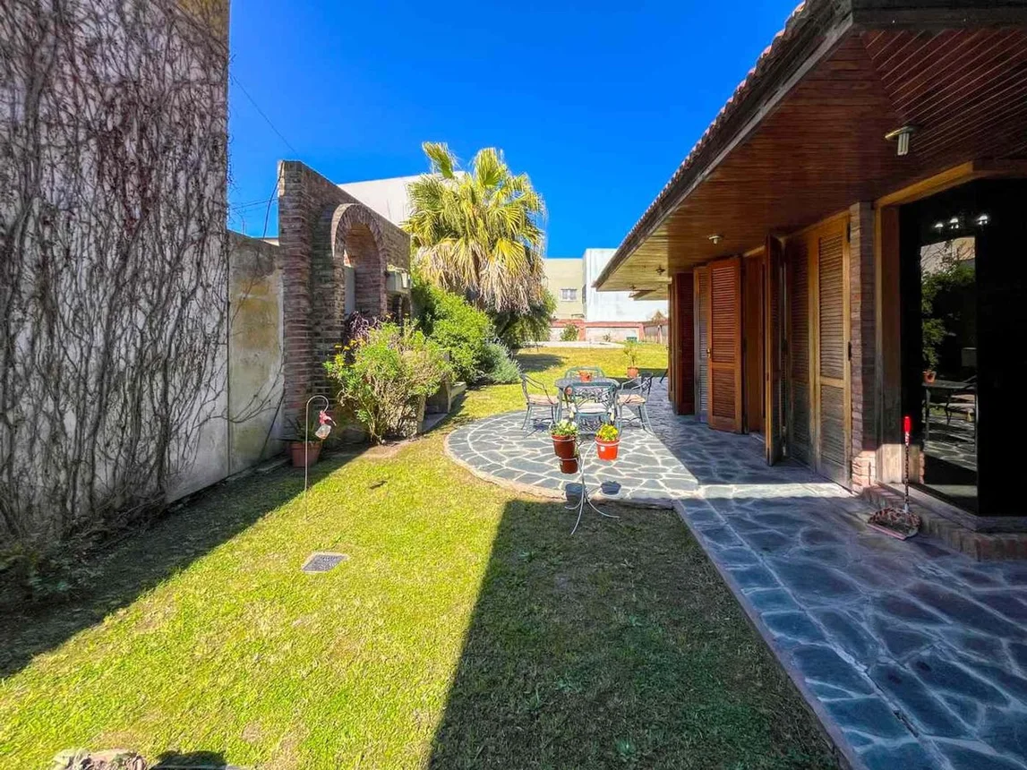 Casa de 4 ambientes en venta en La Plata, Avenida 66 Entre 10 y 11 700, foto 5