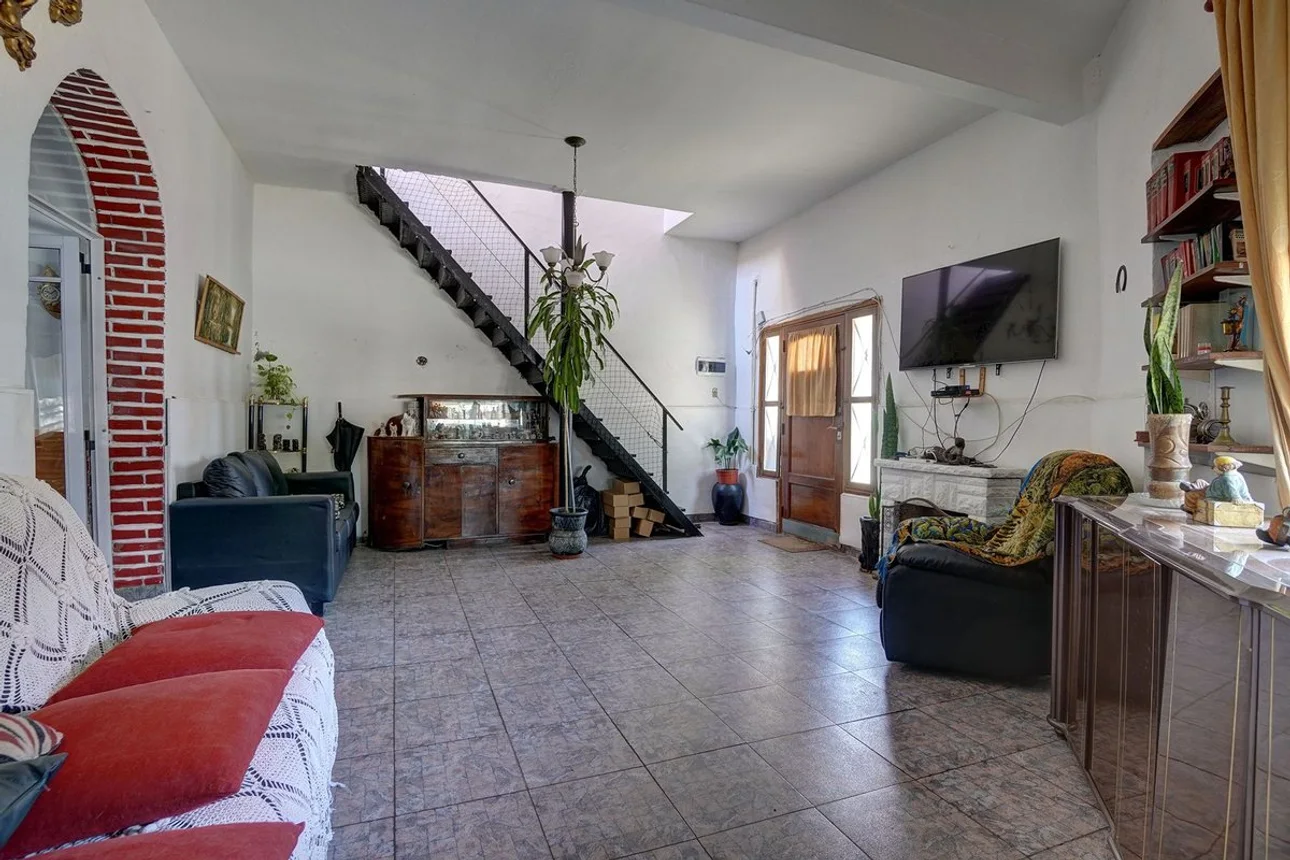 Casa de 6 ambientes en venta en Floresta, Doctor Luis Beláustegui 4000, foto 3