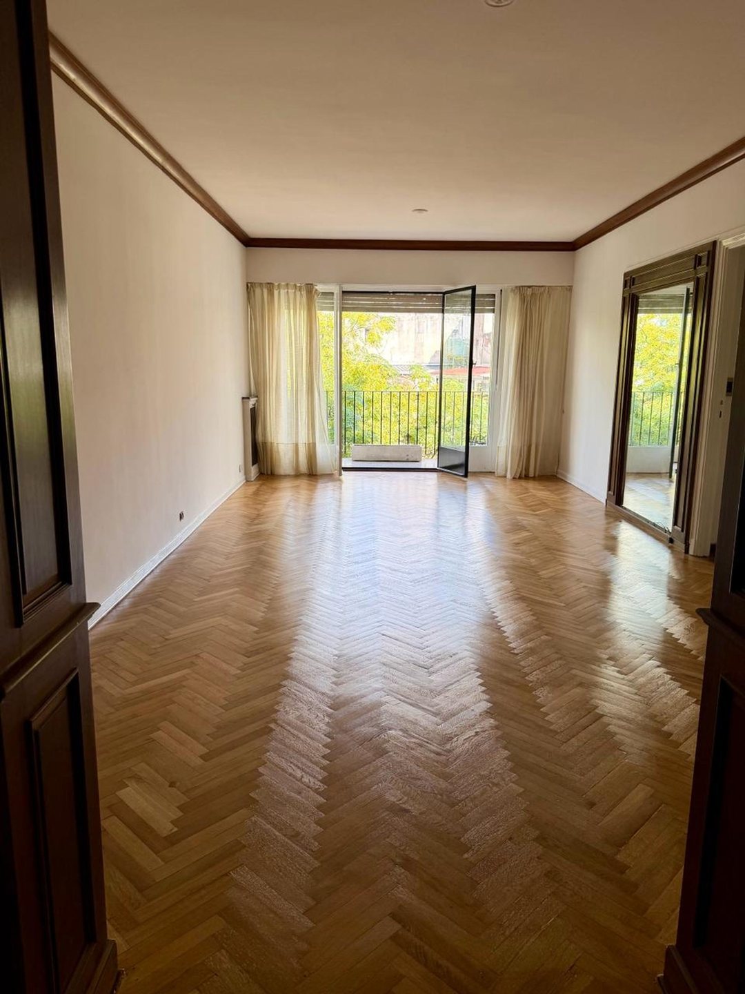 VENTA SEMIPISO 4 AMB, BALCON FRENTE, DEPEN-COCHERA
