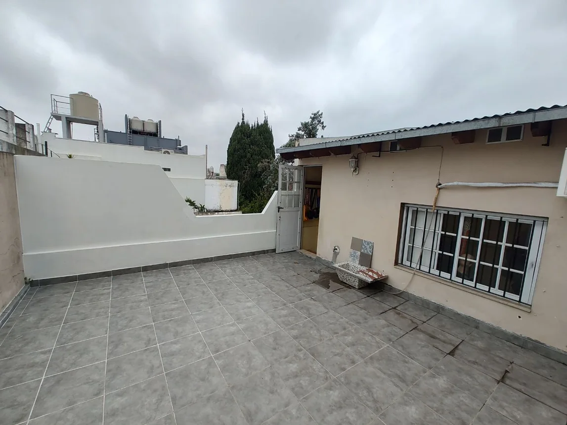 PH en venta en Liniers, foto 2