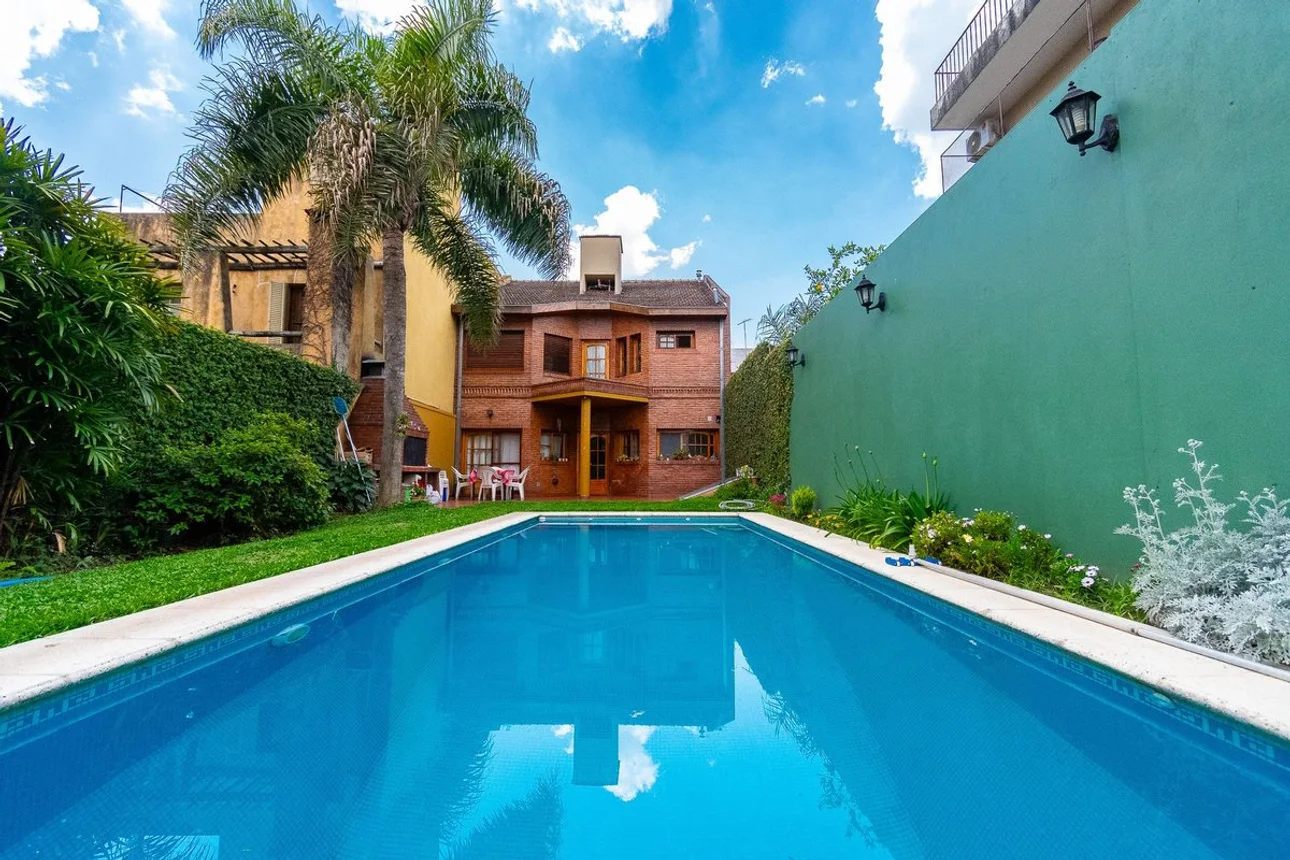Venta casa 4 amb jardin piscina garage saenz peña, foto 2
