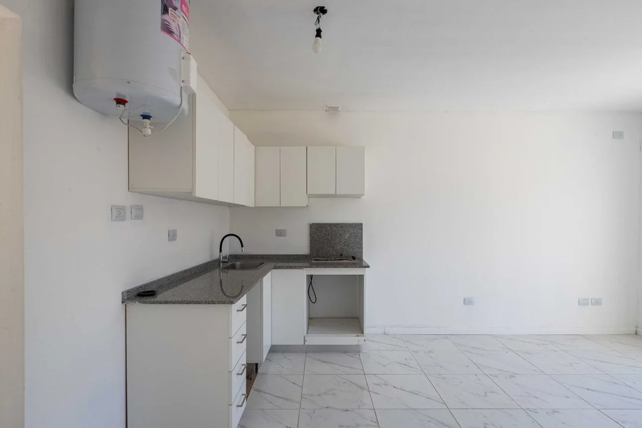 Venta PH 3 ambientes con jardin malvinas green, foto 2