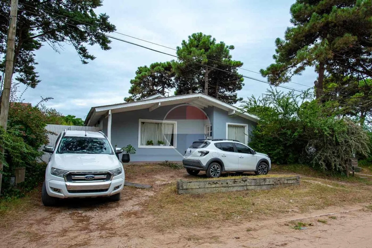 Casa en venta en Pinamar, foto 2