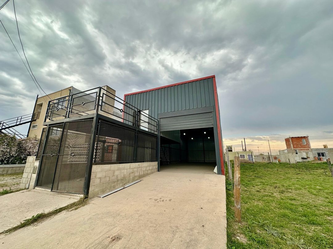 ALQUILER GALPON 150M2 ARGUELLO NORTE