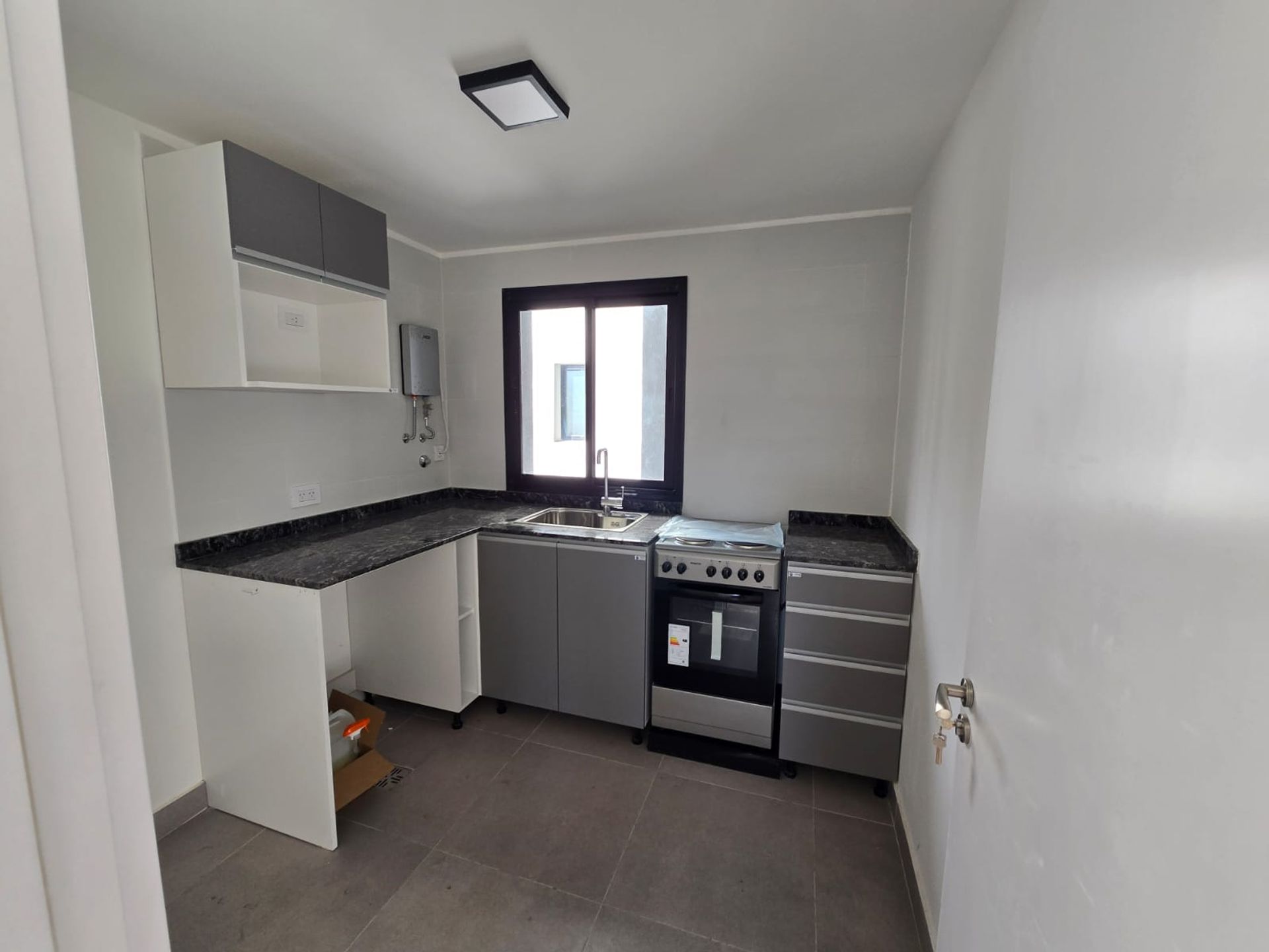 DEPARTAMENTO VENTA MACROCENTRO A ESTRENAR - foto 2
