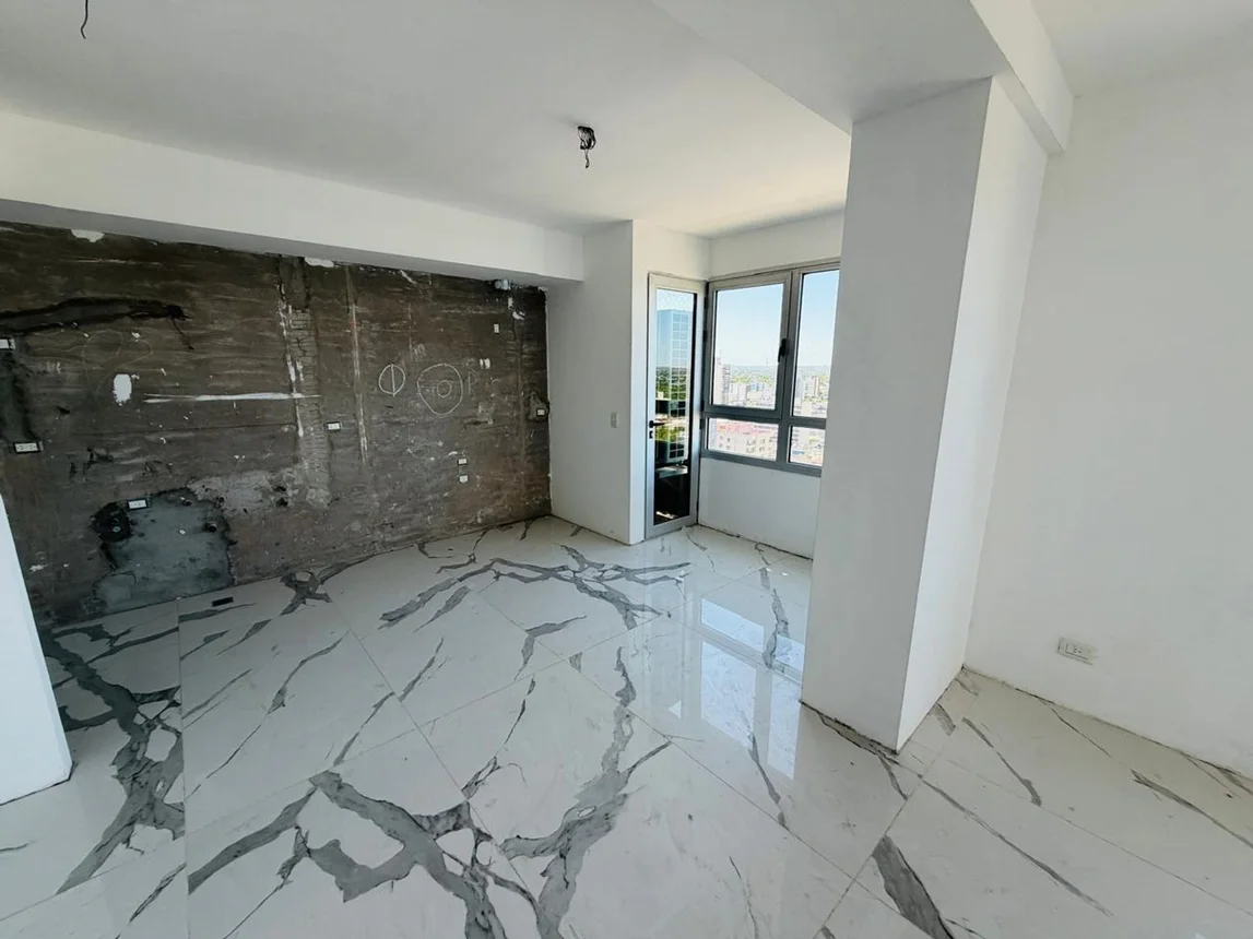 Departamento de 4 ambientes en venta en Lomas de Zamora, Avenida Meeks 300, foto 3