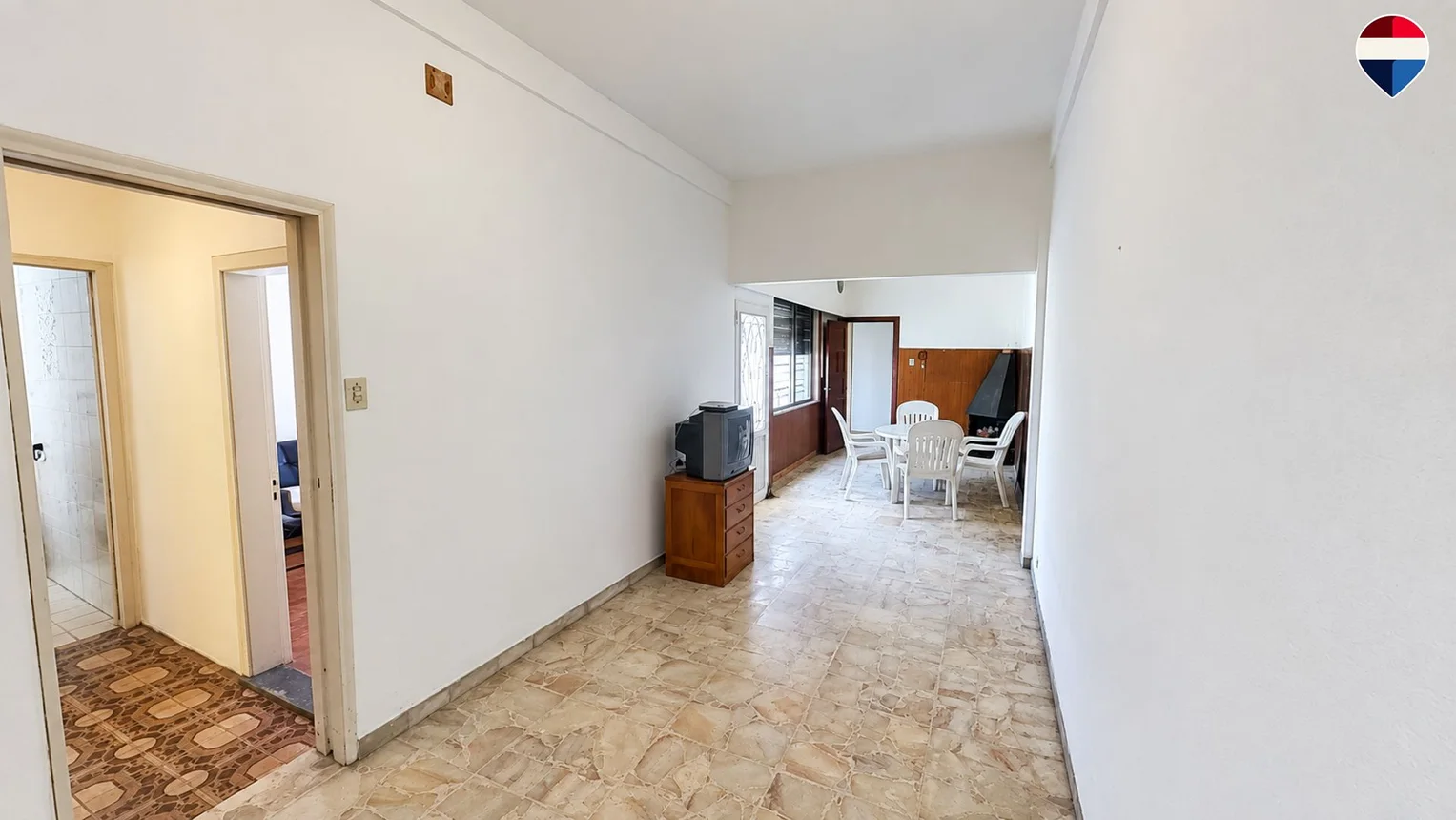 Casa de 4 ambientes en venta en Remedios de Escalada, Quirno Costa 1400, foto 4