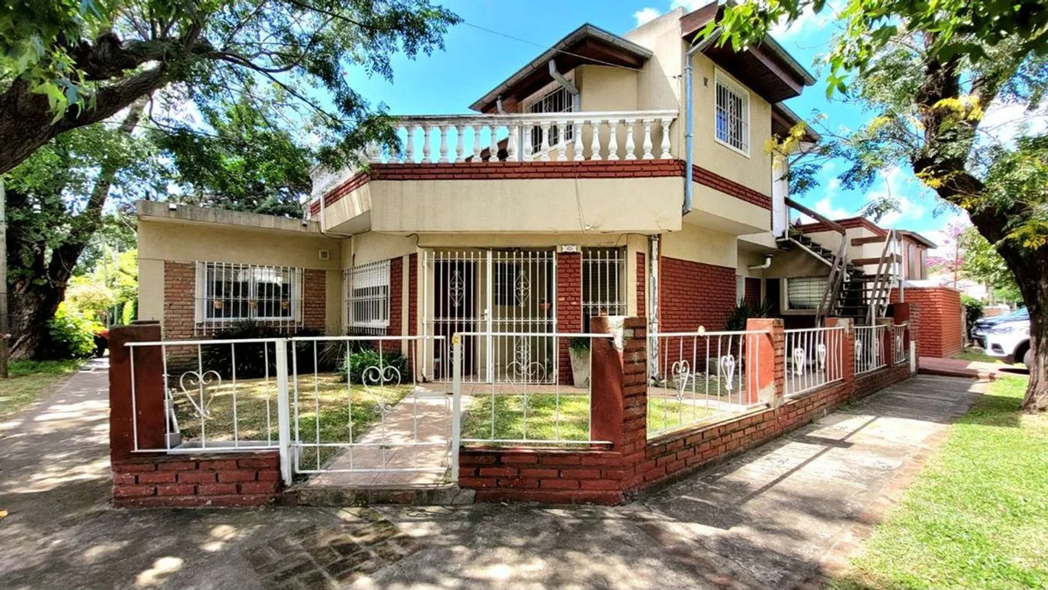 Casa de 4 ambientes en venta en El Talar, Liniers 700, foto 2