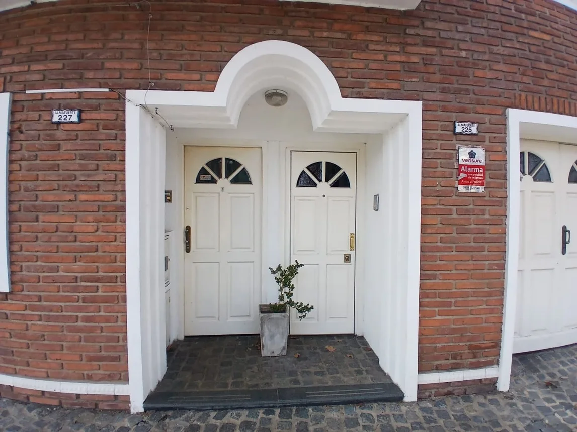 PH en venta en Lomas de Zamora