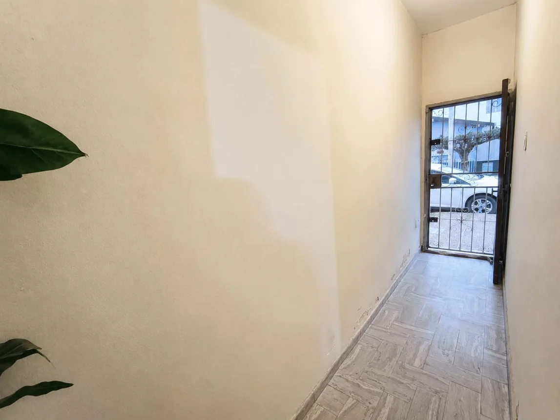 Casa de 7 ambientes en venta en La Tablada, Iwanowski 5900, foto 4