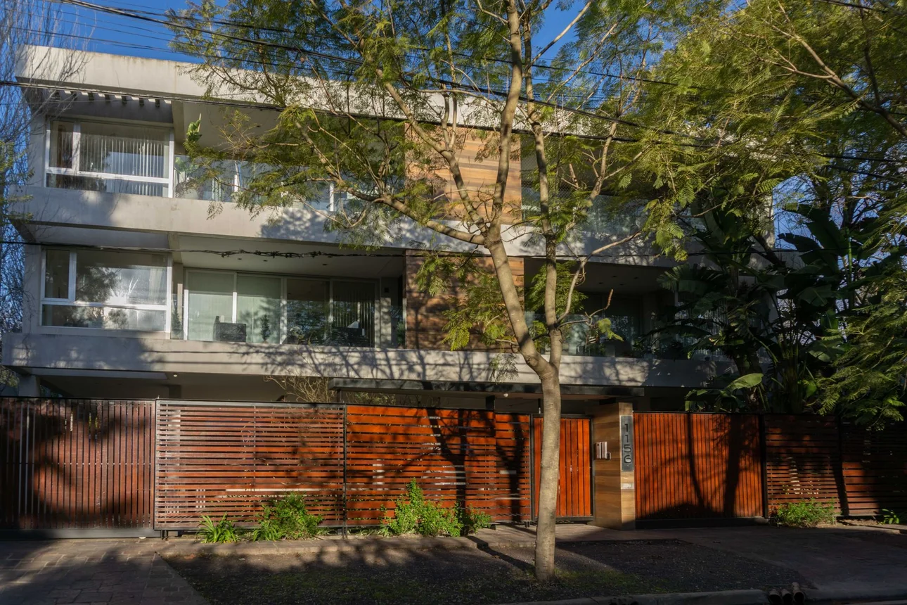 Departamento de 2 ambientes en venta en City Bell, Cantilo E/ 17 y 19 1100
