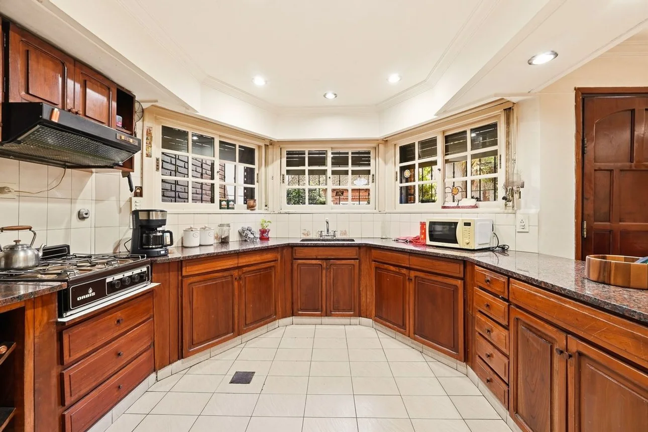 Casa de 6 ambientes en venta en Vélez Sarsfield, Rafaela 4300, foto 4