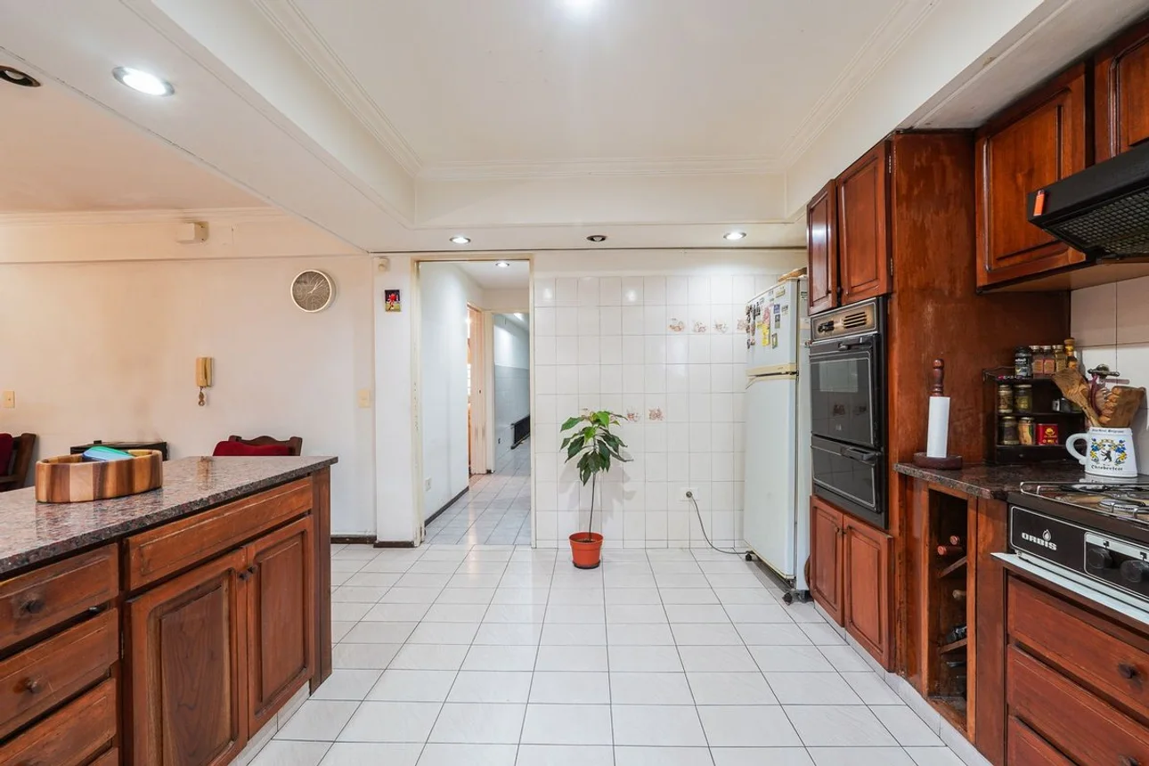 Casa de 6 ambientes en venta en Vélez Sarsfield, Rafaela 4300, foto 5