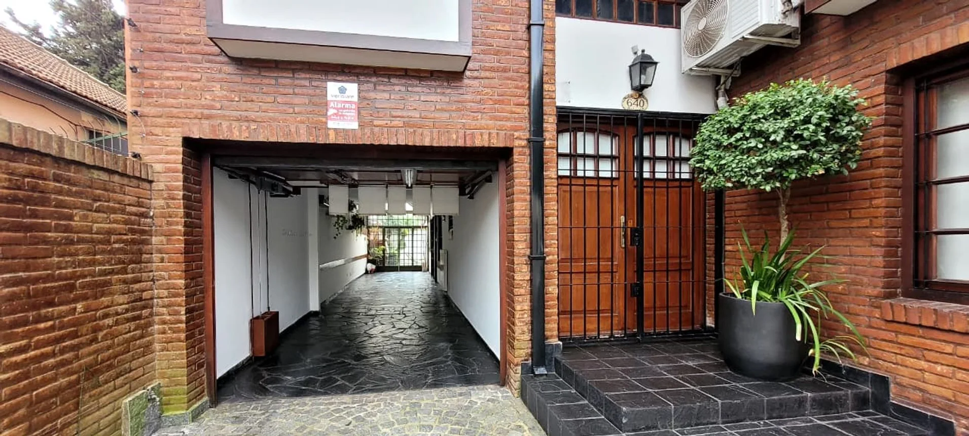 Casa en venta en Quilmes, foto 5