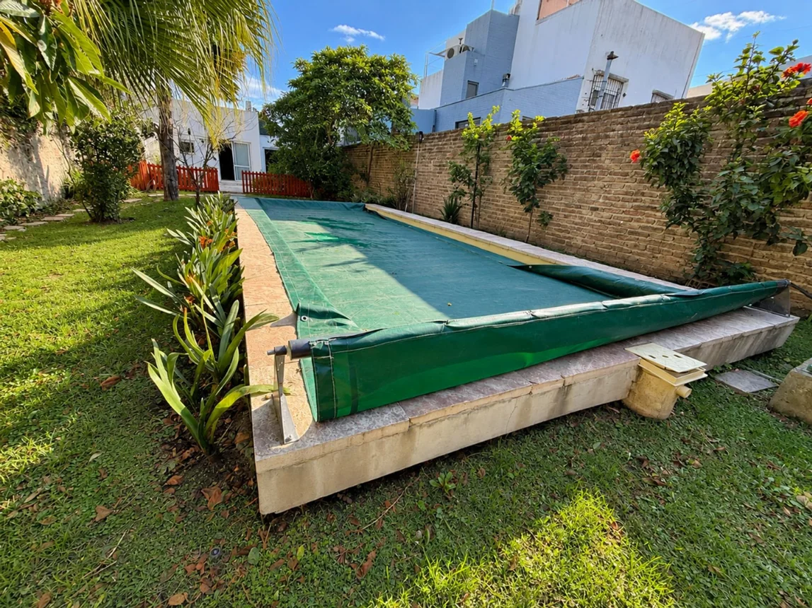 Casa en venta en Bernal Oeste