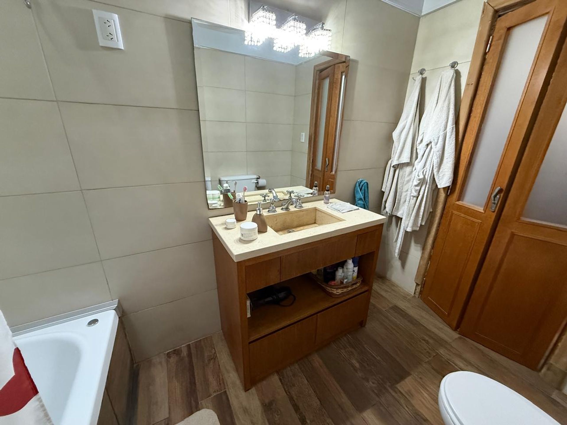 Foto 12 — VENTA CASA 2 AMB JARDIN, COCHERA PILETA BERNAL