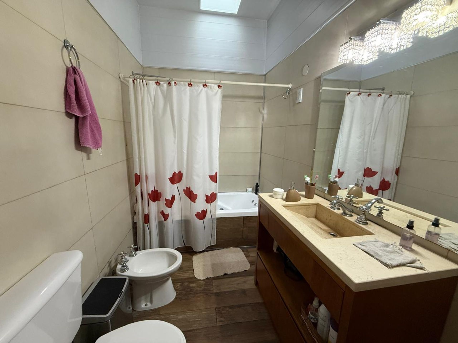 Foto 11 — VENTA CASA 2 AMB JARDIN, COCHERA PILETA BERNAL